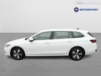 Used Volkswagen Passat undefined for sale - 77617310: Photo