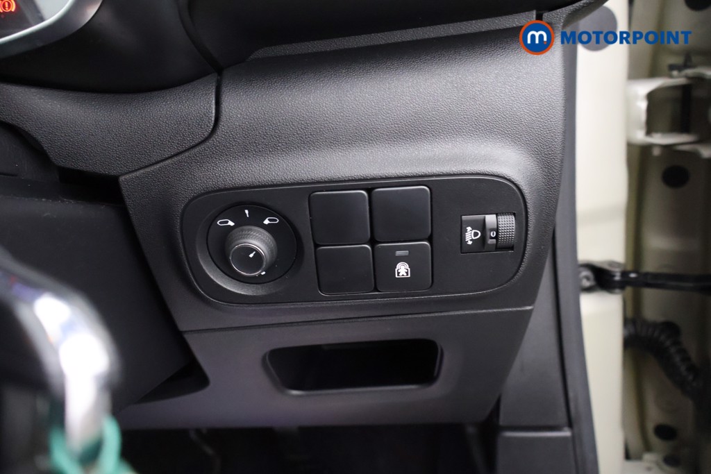 Used Citroen C3 2024 for sale - 77763896: Photo 20