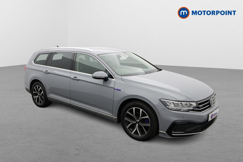 Used Volkswagen Passat 2022 for sale - 76739040: Photo 1