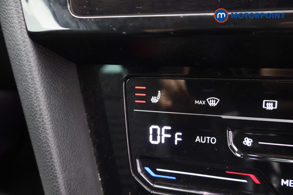 Used Volkswagen Passat 2022 for sale - 76739040: Photo 21