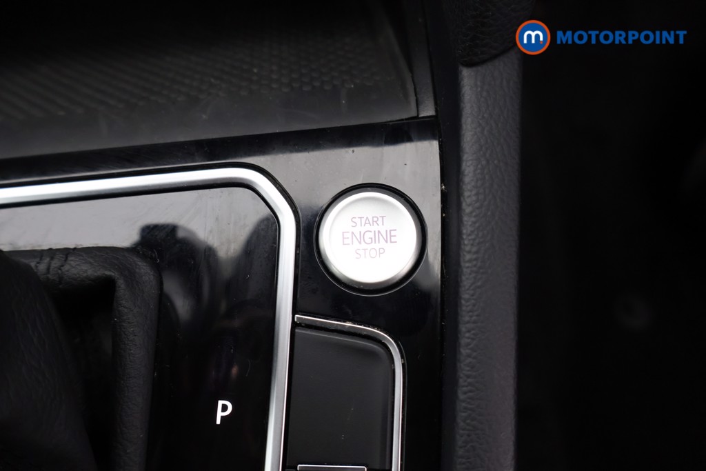 Used Volkswagen Passat 2022 for sale - 76739040: Photo 23