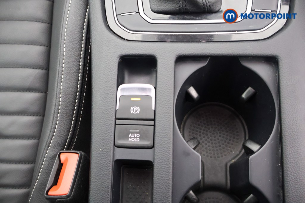 Used Volkswagen Passat 2022 for sale - 76739040: Photo 24