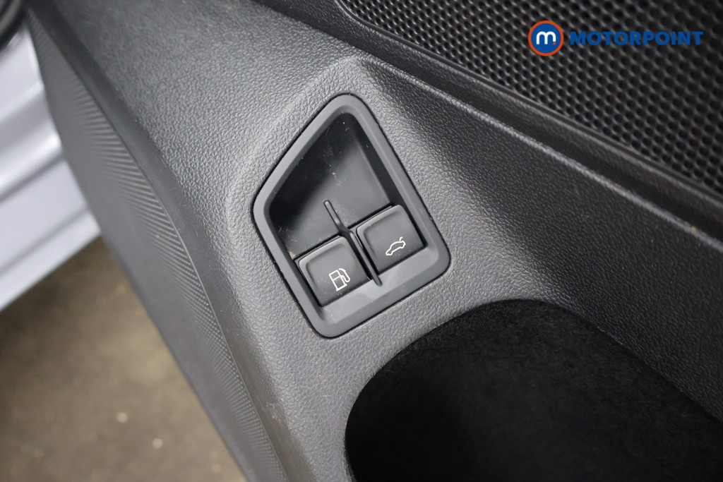 Used Volkswagen Passat 2022 for sale - 76739040: Photo 32