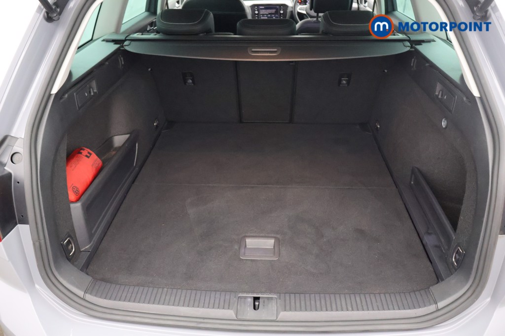 Used Volkswagen Passat 2022 for sale - 76739040: Photo 39