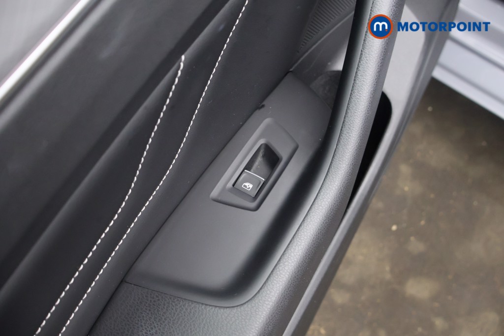 Used Volkswagen Passat 2022 for sale - 76739040: Photo 47