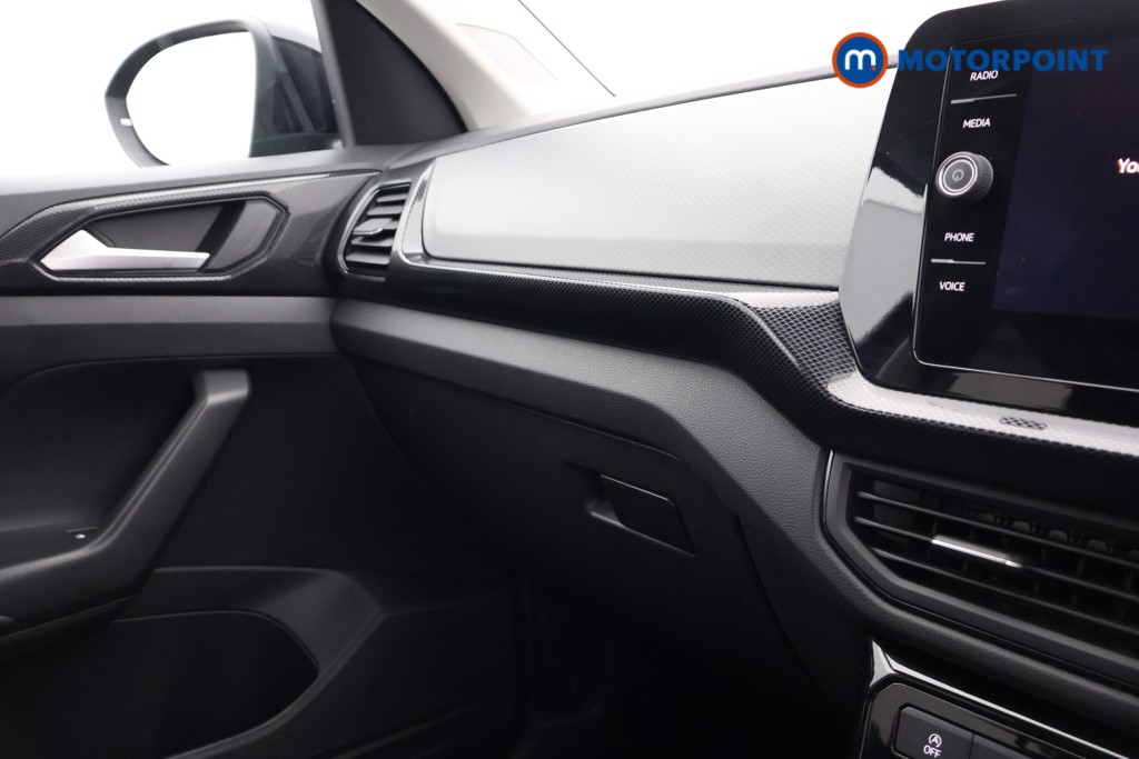 Used Volkswagen T-Cross 2024 for sale - 77592987: Photo 24