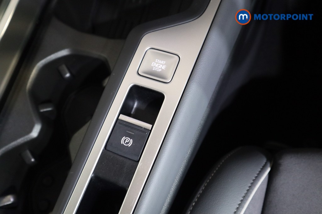 Used Volkswagen Passat 2025 for sale - 76394298: Photo 15