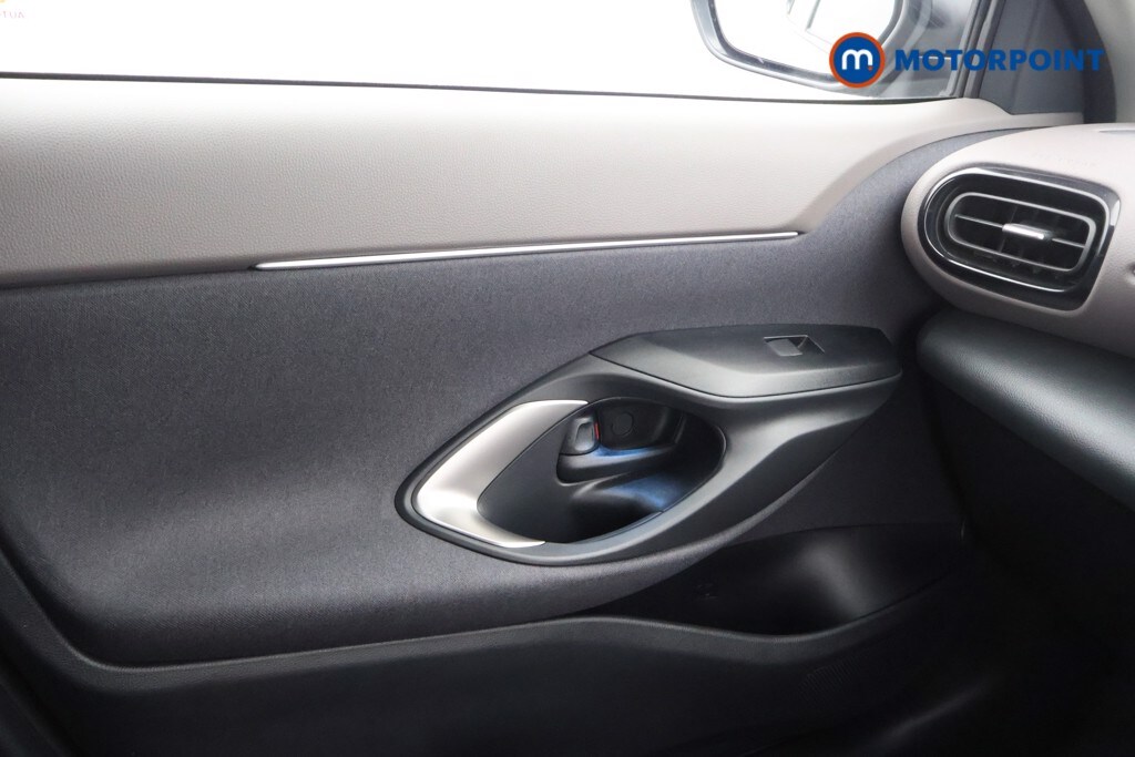 Used Toyota Yaris Cross 2022 for sale - 76006468: Photo 16