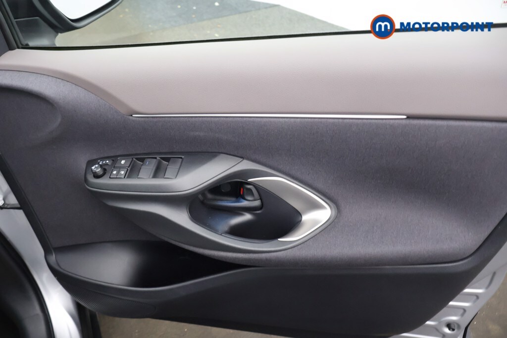 Used Toyota Yaris Cross 2022 for sale - 76006468: Photo 17