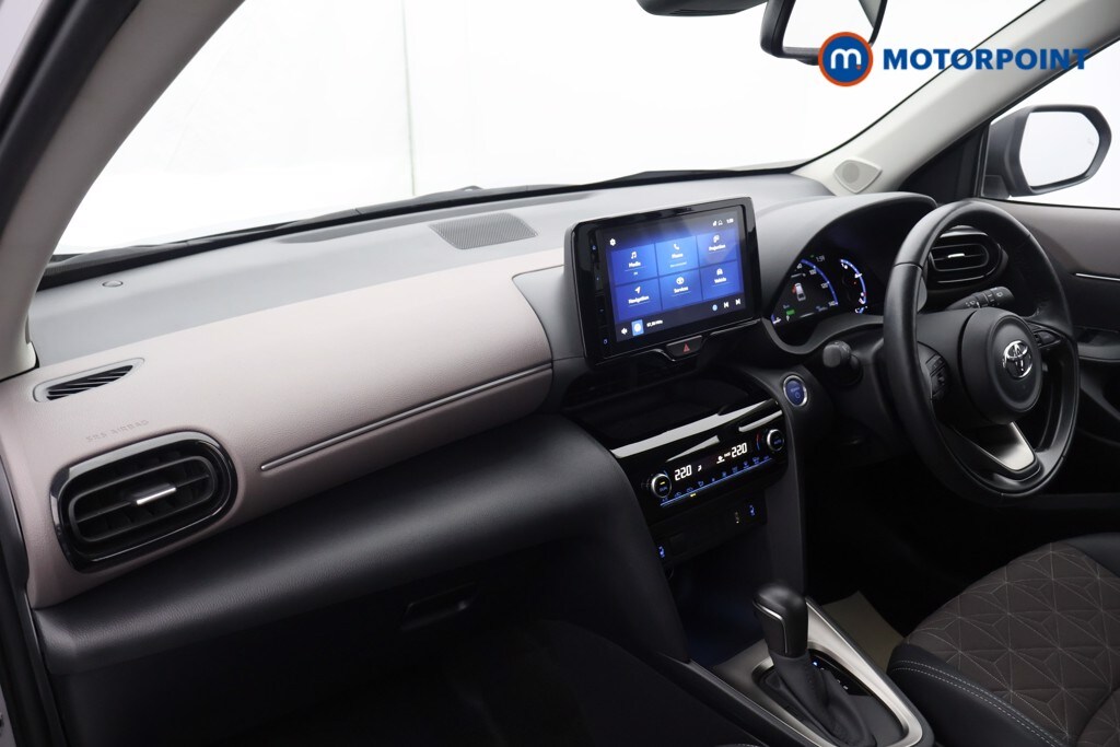 Used Toyota Yaris Cross 2022 for sale - 76006468: Photo 21