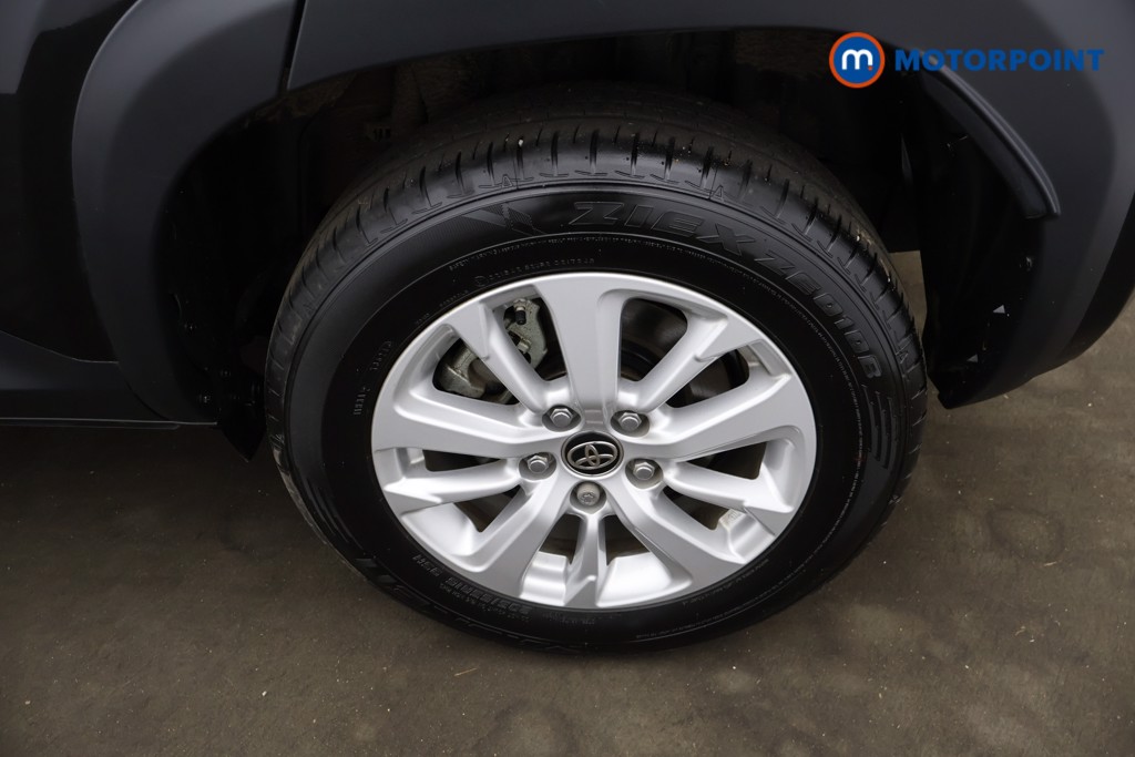 Used Toyota Yaris Cross 2024 for sale - 77845895: Photo 29