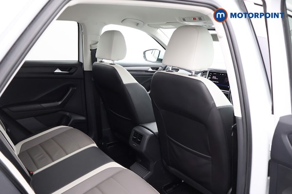 Used Volkswagen T-Roc 2018 for sale - 76063086: Photo 21