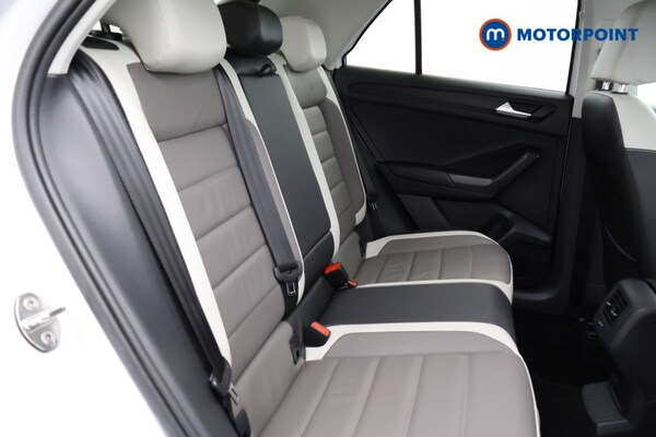 Used Volkswagen T-Roc 2018 for sale - 76063086: Photo 22