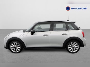 Used MINI Hatch 2018 for sale - 75335068: Photo