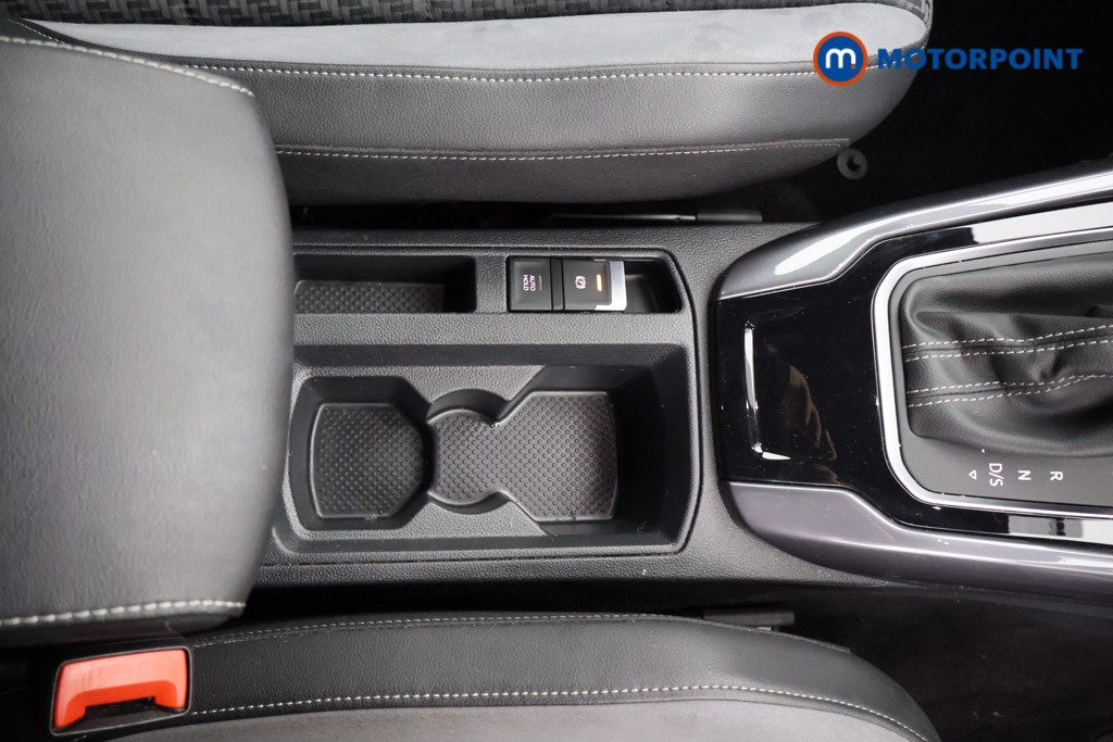 Used Volkswagen T-Roc 2021 for sale - 76616544: Photo 11