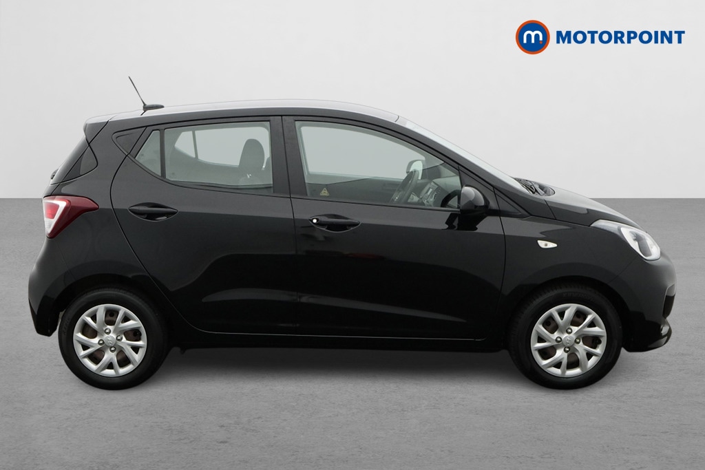 Used Hyundai i10 2018 for sale - 76460760: Photo 6