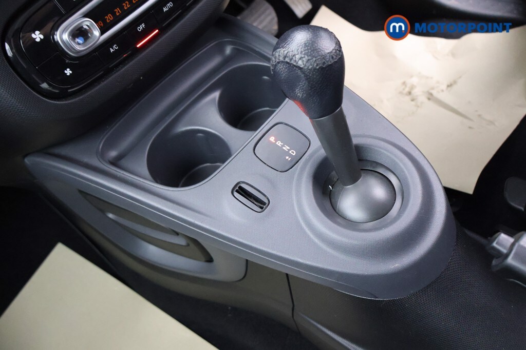 Used smart fortwo 2017 for sale - 77533552: Photo 16