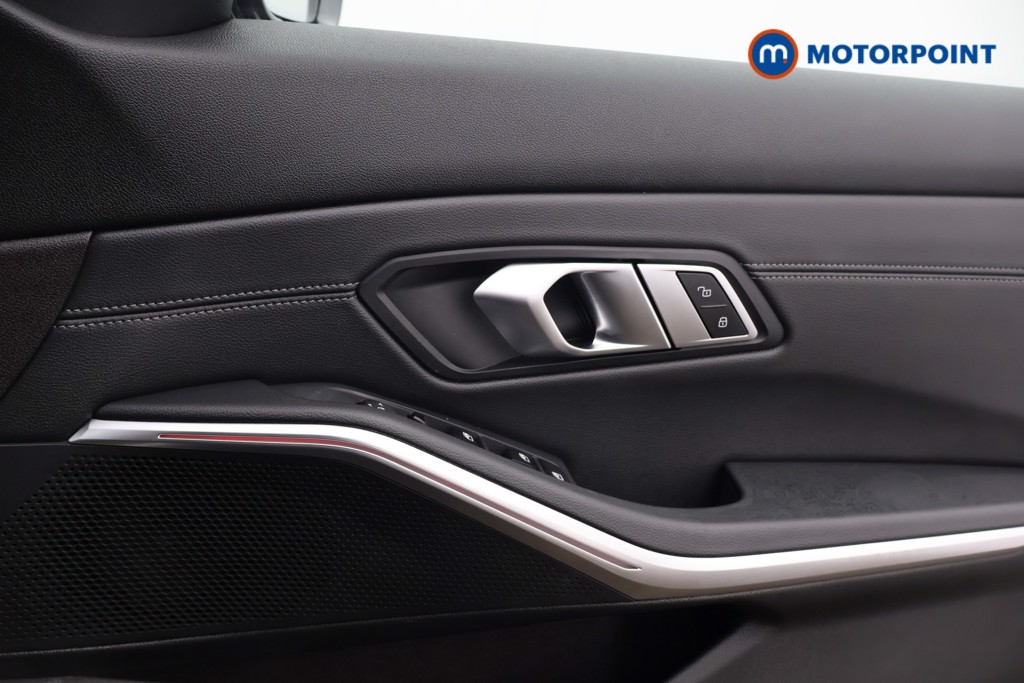 Used BMW 3 Series 2021 for sale - 76697162: Photo 16