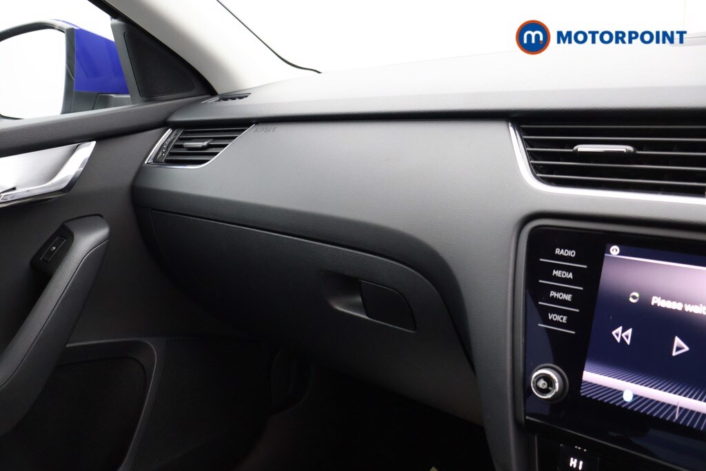 Used Skoda Octavia 2019 for sale - 77741207: Photo 18