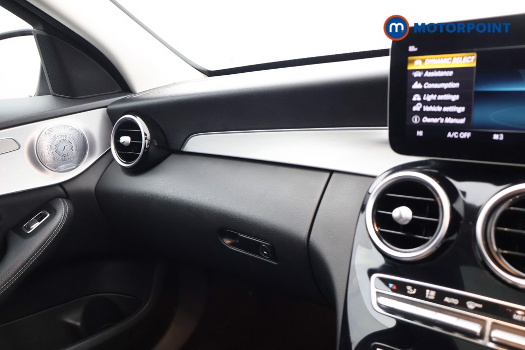 Used Mercedes-Benz C Class 2019 for sale - 77533487: Photo 18