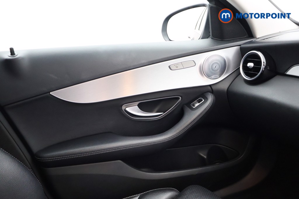 Used Mercedes-Benz C Class 2019 for sale - 77533487: Photo 19