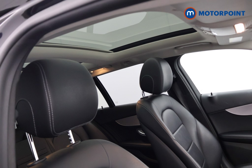 Used Mercedes-Benz C Class 2019 for sale - 77533487: Photo 23