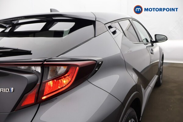 Used Toyota C-HR 2023 for sale - 76290766: Photo 34