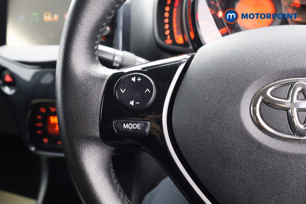 Used Toyota AYGO 2016 for sale - 76985099: Photo 10