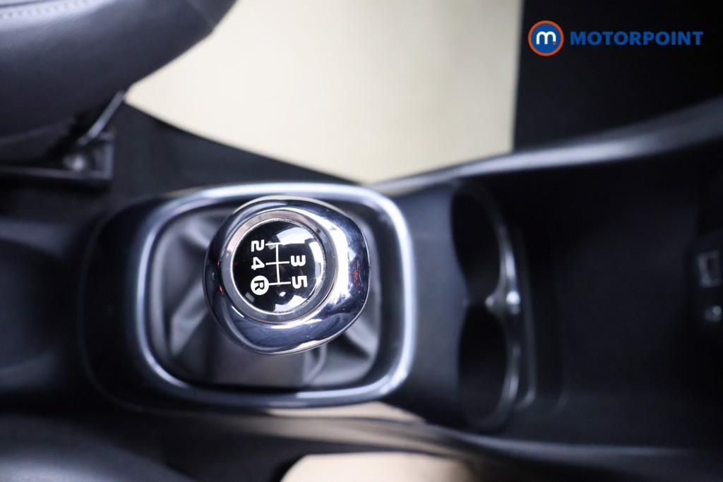 Used Toyota AYGO 2016 for sale - 76985099: Photo 17