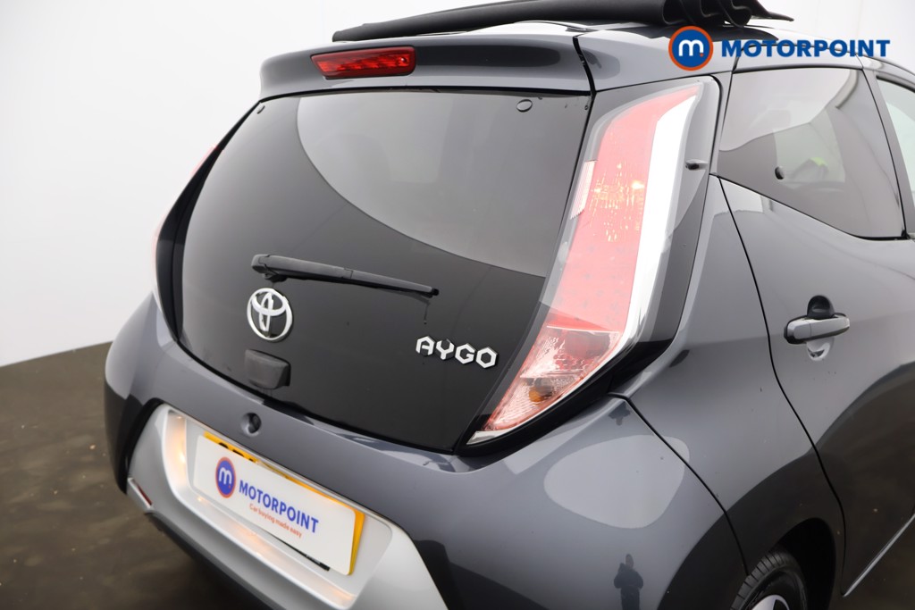 Used Toyota AYGO 2016 for sale - 76985099: Photo 32