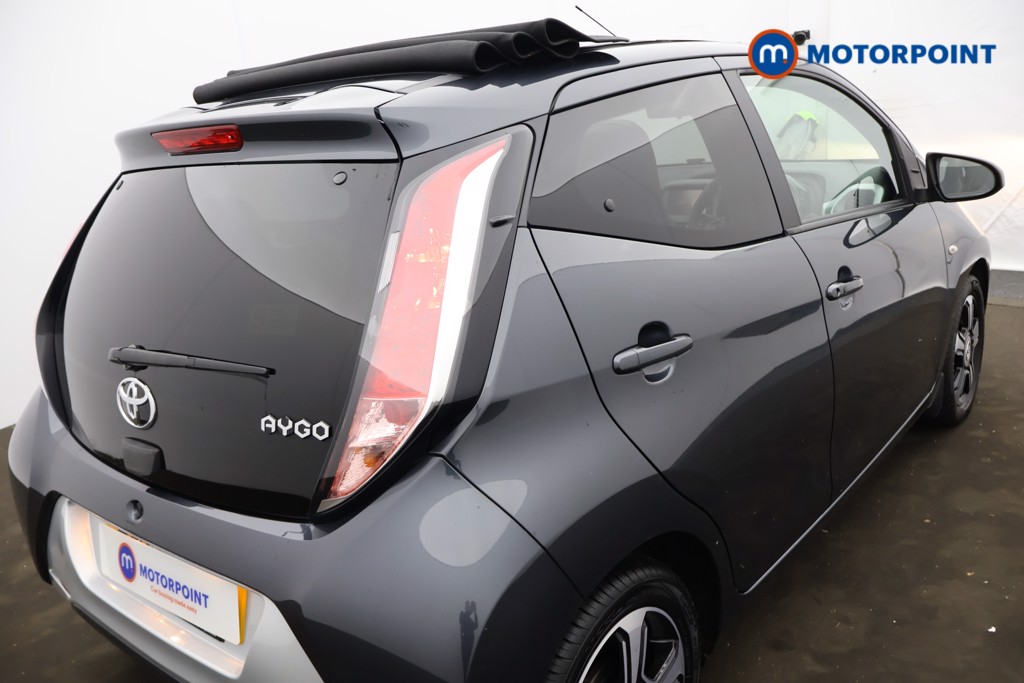 Used Toyota AYGO 2016 for sale - 76985099: Photo 33
