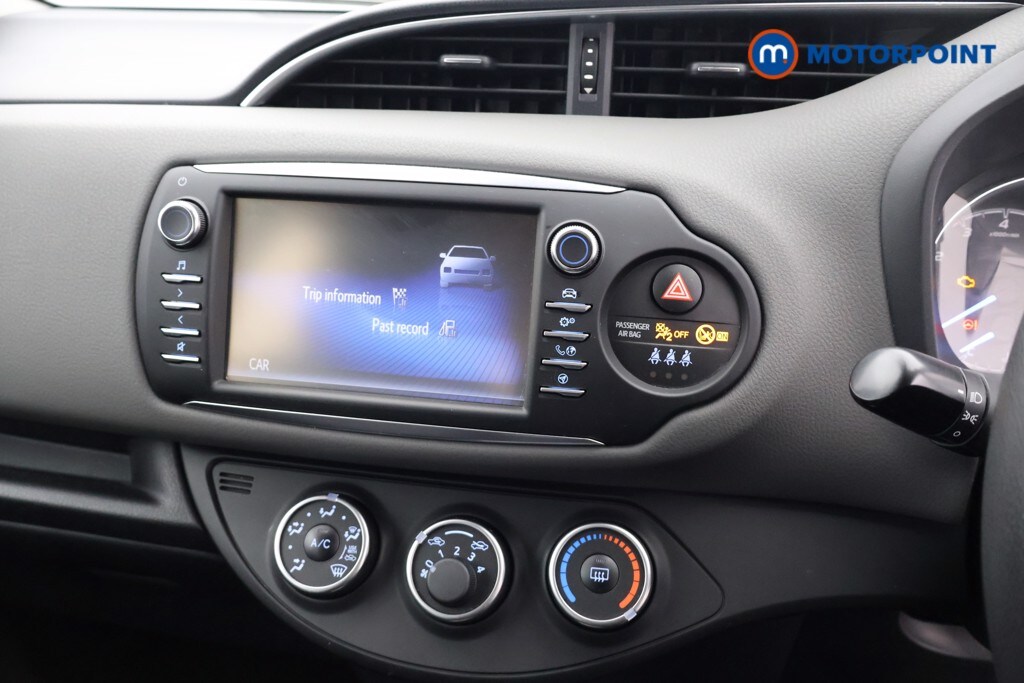 Used Toyota Yaris 2019 for sale - 76255611: Photo 13