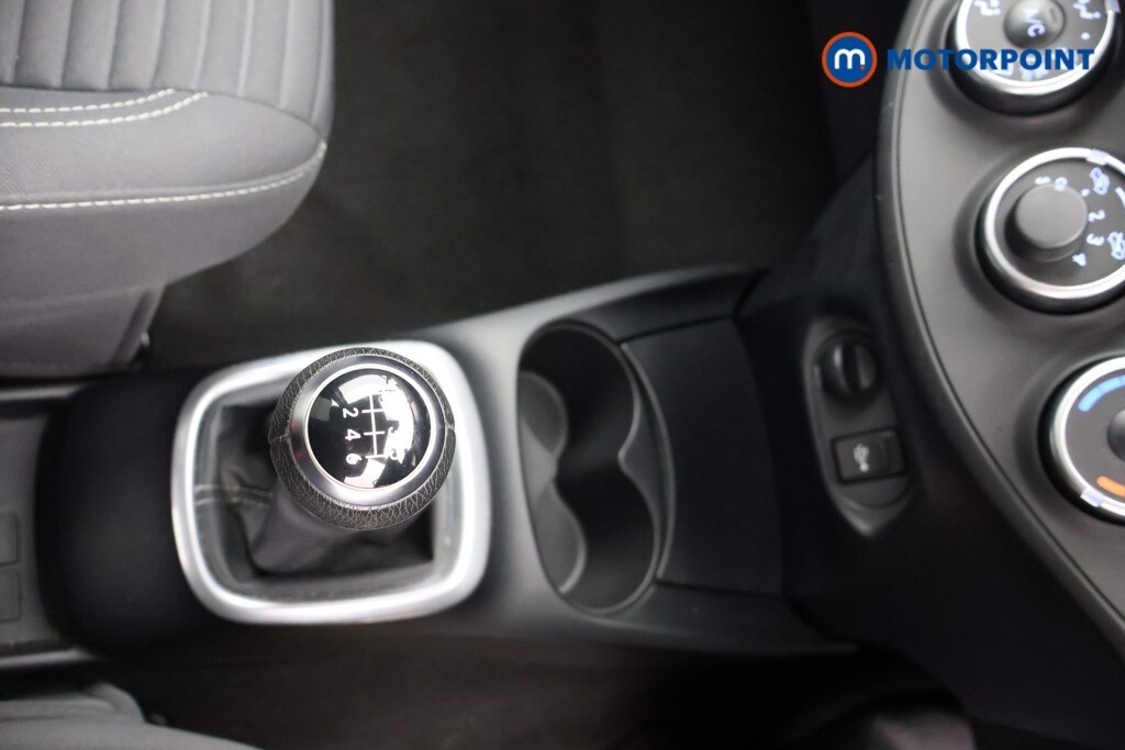 Used Toyota Yaris 2019 for sale - 76255611: Photo 14