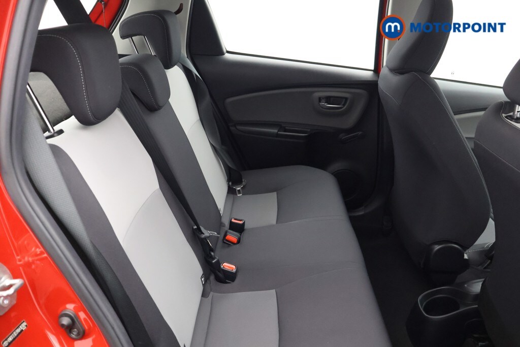 Used Toyota Yaris 2019 for sale - 76255611: Photo 25