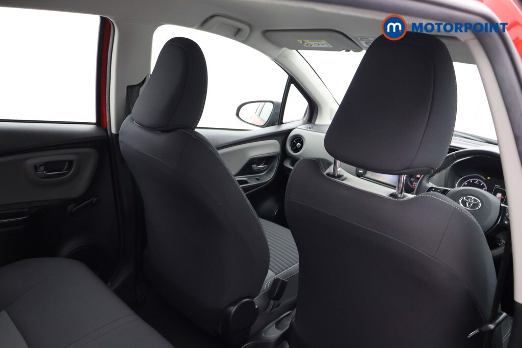 Used Toyota Yaris 2019 for sale - 76255611: Photo 26