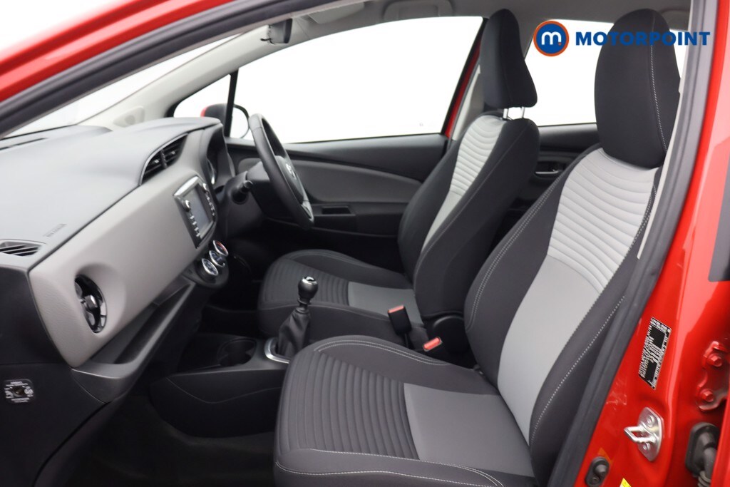 Used Toyota Yaris 2019 for sale - 76255611: Photo 29