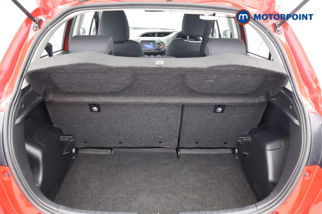 Used Toyota Yaris 2019 for sale - 76255611: Photo 30