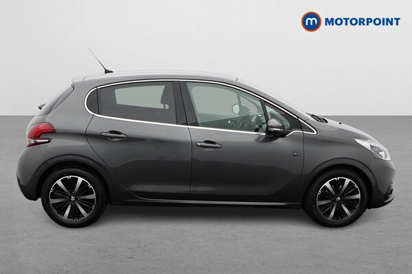 Used Peugeot 208 2019 for sale - 76143425: Photo 8