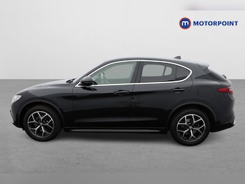 Used Alfa Romeo Stelvio 2021 for sale - 75895481: Photo