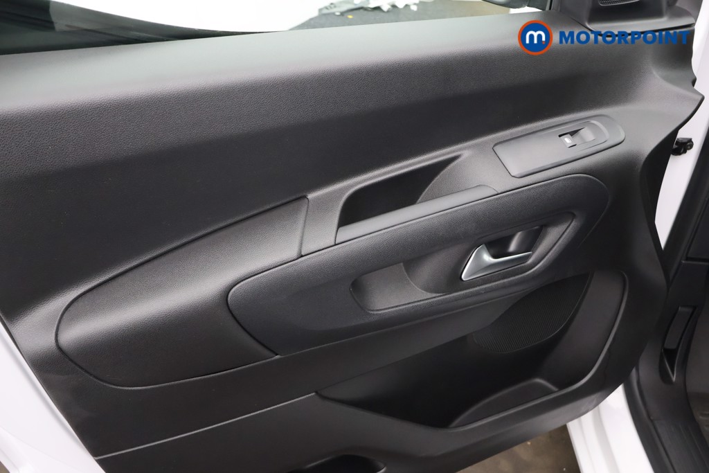 Used Peugeot Partner 2025 for sale - 77324108: Photo 28