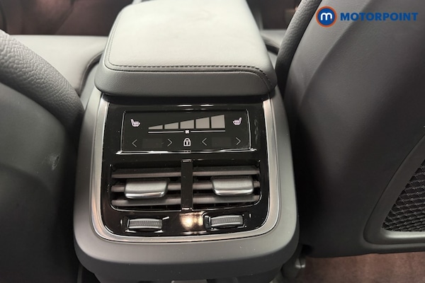 Used Volvo V60 2023 for sale - 76311851: Photo 28