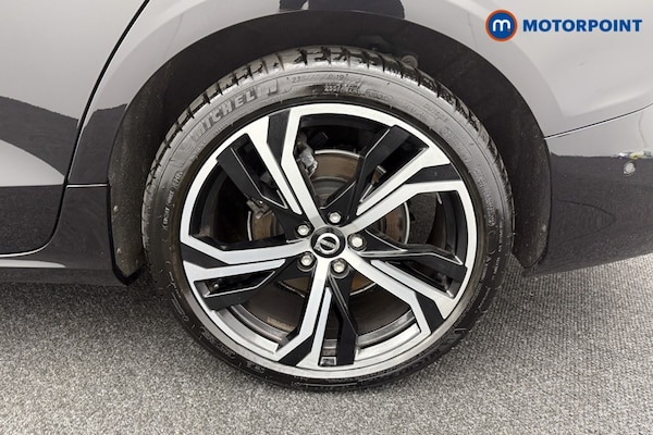 Used Volvo V60 2023 for sale - 76311851: Photo 37