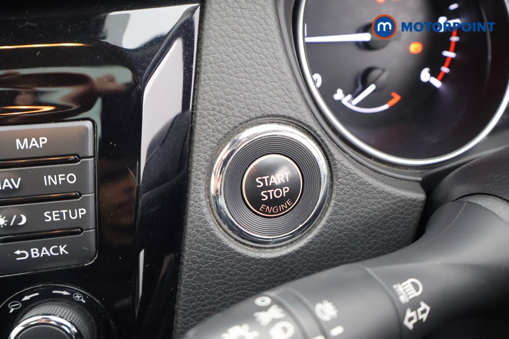 Used Nissan Qashqai 2018 for sale - 77312788: Photo 21