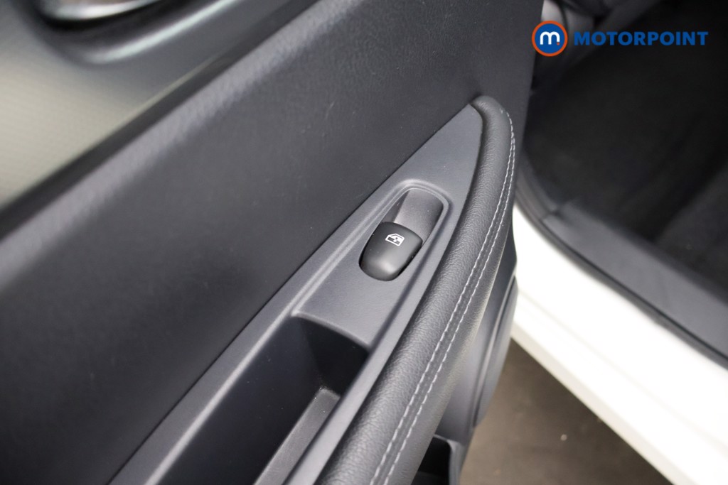 Used Nissan Qashqai 2018 for sale - 77312788: Photo 44