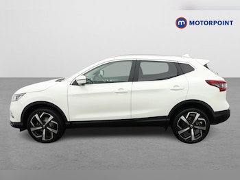Used Nissan Qashqai 2018 for sale - 77312788: Photo