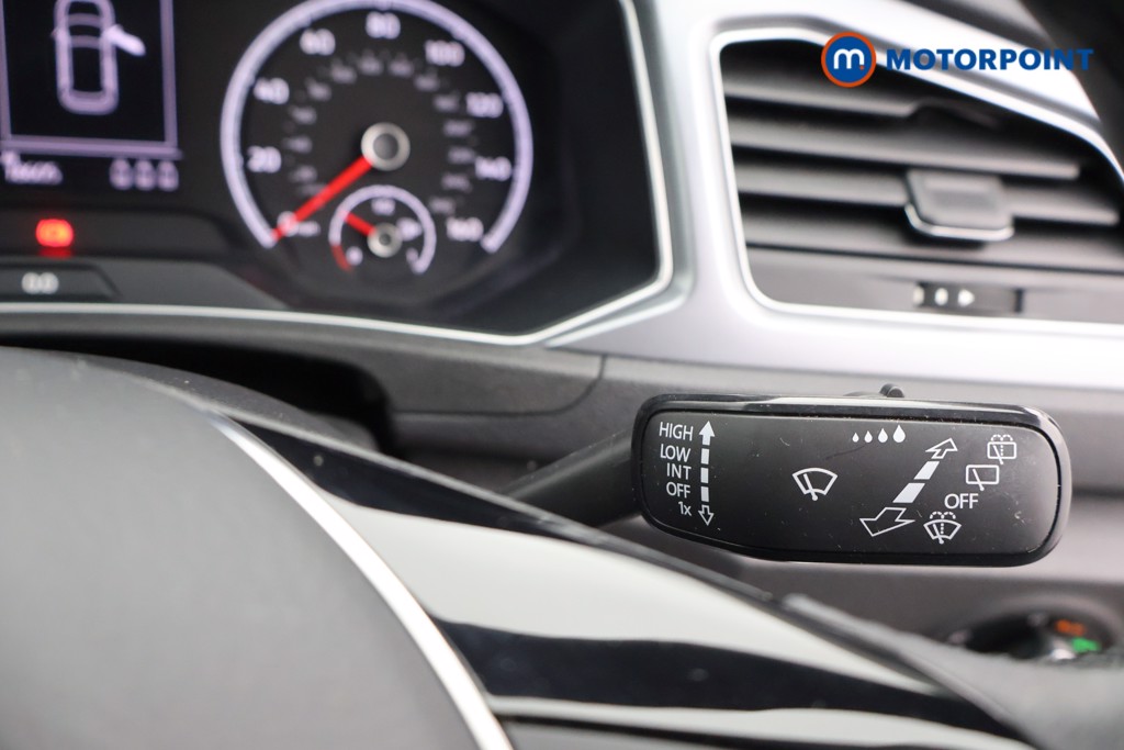 Used Volkswagen T-Roc 2021 for sale - 77128440: Photo 14