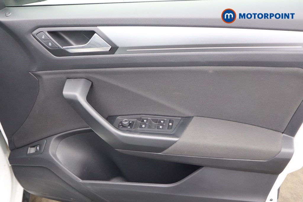 Used Volkswagen T-Roc 2021 for sale - 77128440: Photo 20