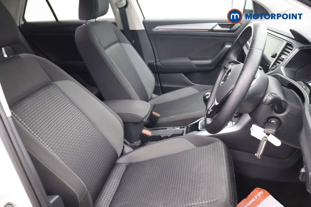 Used Volkswagen T-Roc 2021 for sale - 77128440: Photo 22