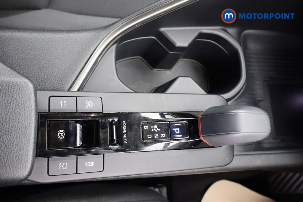 Used Toyota C-HR 2024 for sale - 77819873: Photo 17