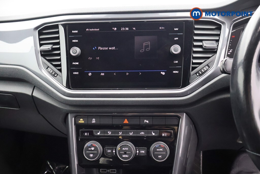 Used Volkswagen T-Roc 2020 for sale - 76405352: Photo 16